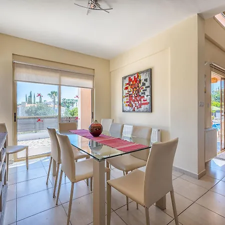 Thalassa Villa *