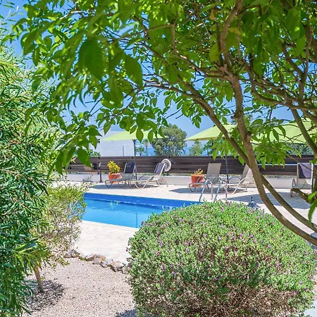 Thalassa Villa Neo Chorio